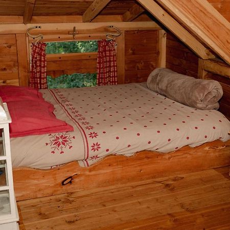 Cabane Perchee Dans Les Arbres Saint-Hilaire-en-Morvan Zewnętrze zdjęcie