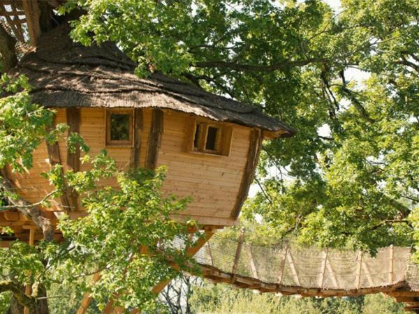 Cabane Perchee Dans Les Arbres Saint-Hilaire-en-Morvan Zewnętrze zdjęcie