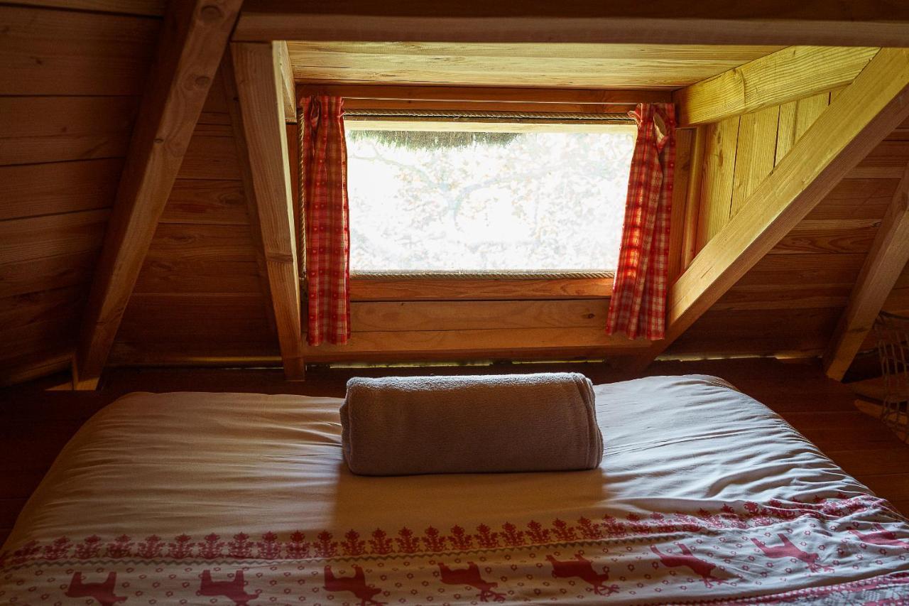 Cabane Perchee Dans Les Arbres Saint-Hilaire-en-Morvan Zewnętrze zdjęcie