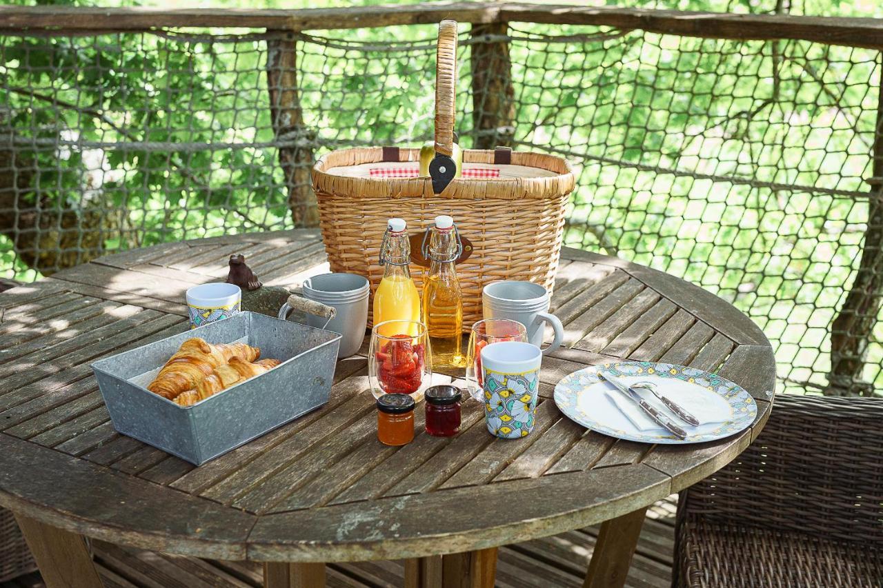 Cabane Perchee Dans Les Arbres Saint-Hilaire-en-Morvan Zewnętrze zdjęcie