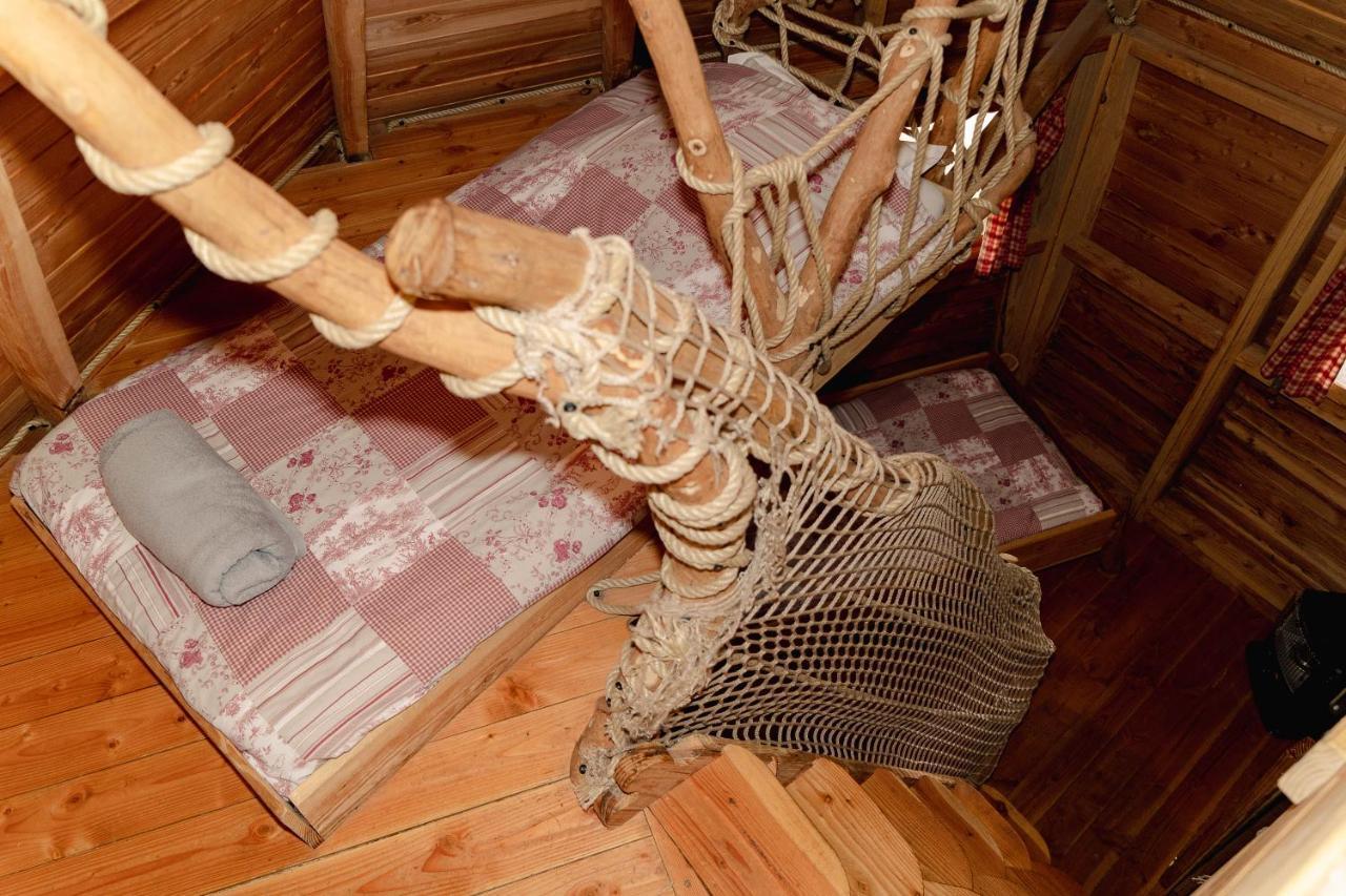 Cabane Perchee Dans Les Arbres Saint-Hilaire-en-Morvan Zewnętrze zdjęcie